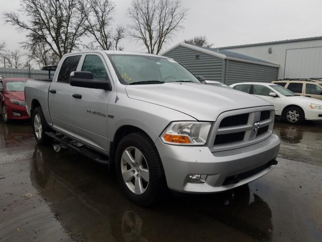 Dodge Ram 1500 s (2012)
