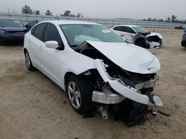 Dodge Dart sxt (2016)