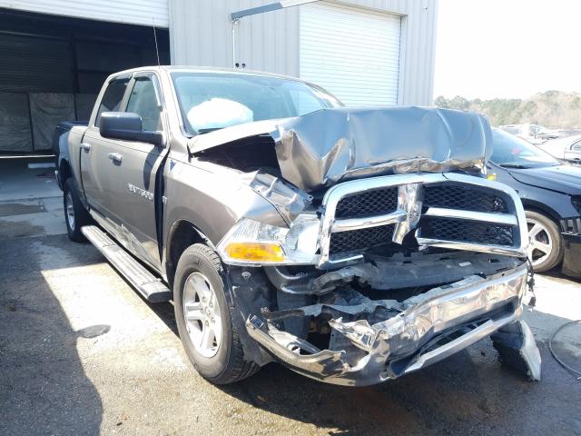 Dodge Ram 1500 s (2012)