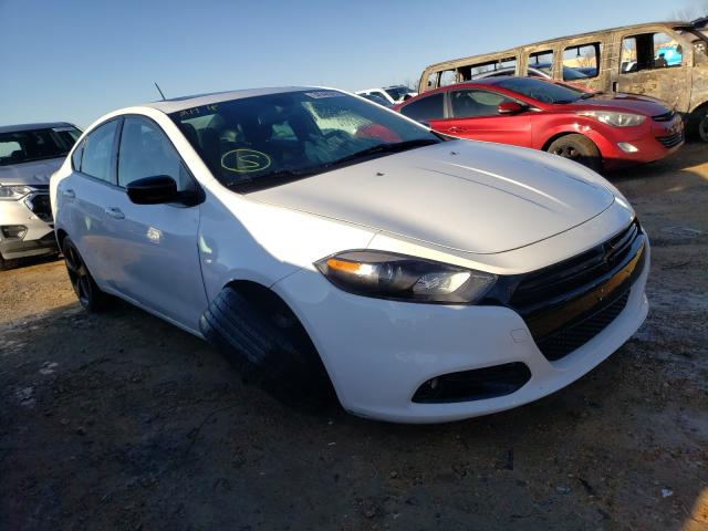 Dodge Dart sxt (2015)