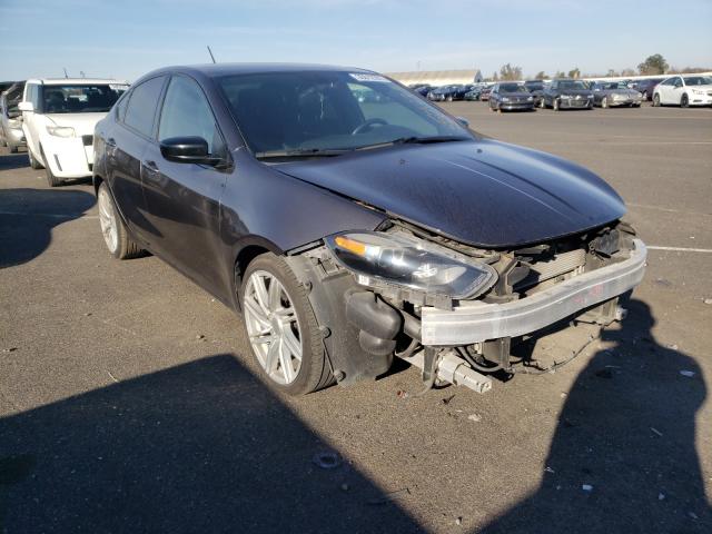 Dodge Dart sxt (2015)