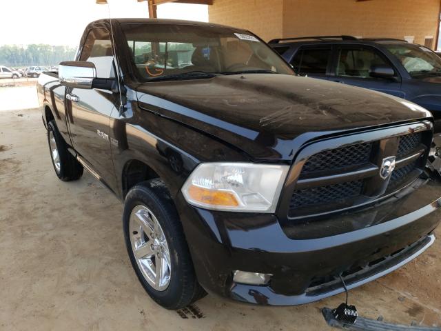 Dodge Ram 1500 s (2012)