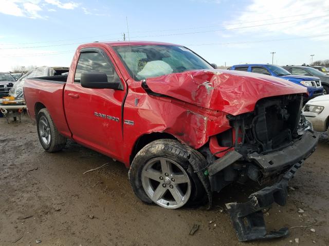 Dodge Ram 1500 s (2012)
