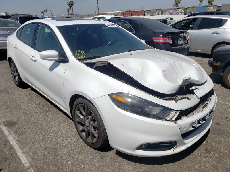 Dodge Dart sxt (2015)