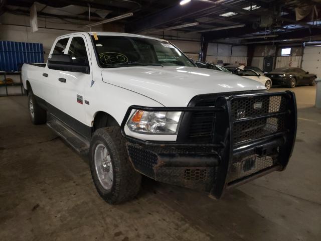 Dodge Ram 2500 s (2012)
