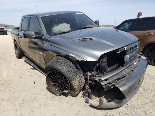 Dodge Ram 1500 s (2012)