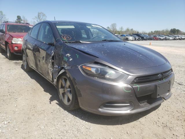 Dodge Dart sxt (2015)