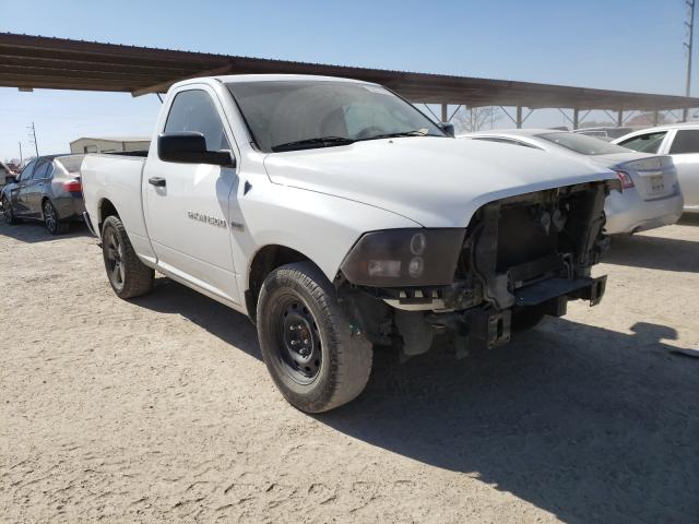 Dodge Ram 1500 s (2012)