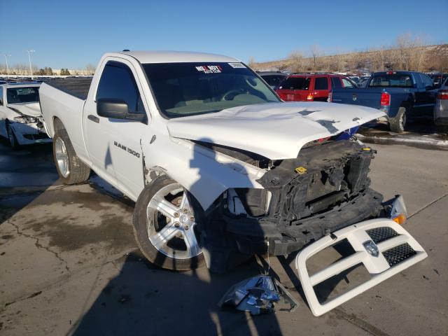 Dodge Ram 1500 s (2012)