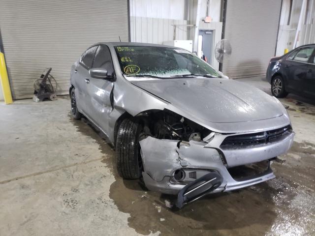 Dodge Dart sxt (2015)
