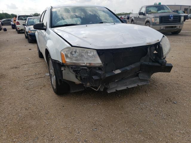 Dodge Avenger se (2013)