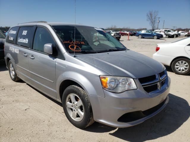 Dodge Grand cara (2013)