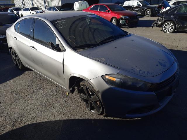 Dodge Dart sxt (2016)