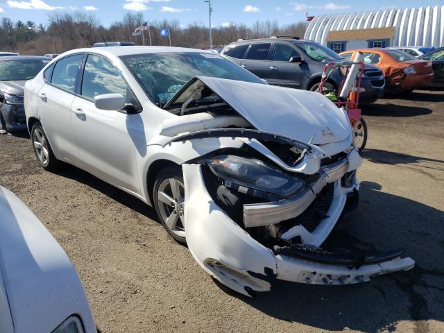 Dodge Dart sxt (2015)