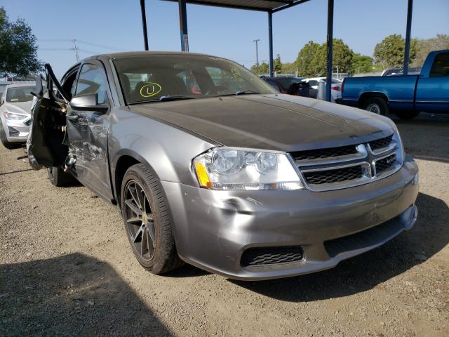 Dodge Avenger se (2012)