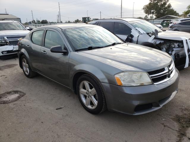 Dodge Avenger se (2013)