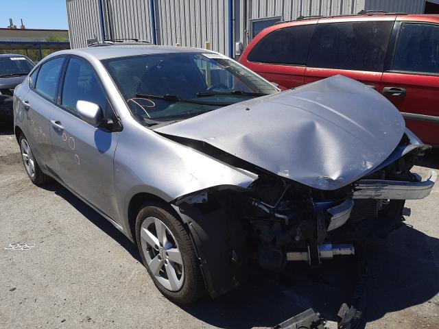 Dodge Dart sxt (2015)