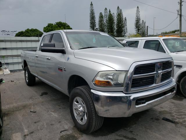 Dodge Ram 2500 s (2012)