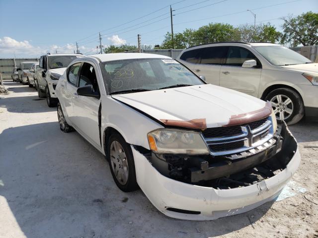 Dodge Avenger se (2014)