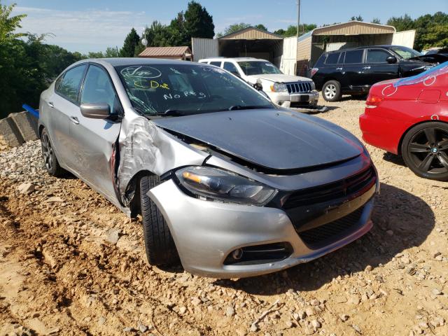 Dodge Dart sxt (2016)