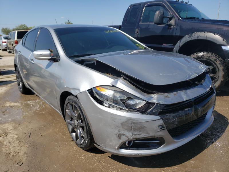 Dodge Dart sxt (2015)