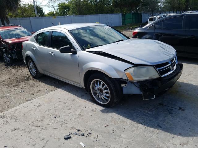 Dodge Avenger se (2012)