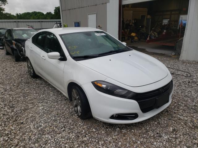 Dodge Dart sxt (2015)