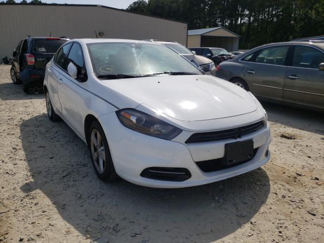 Dodge Dart sxt (2015)