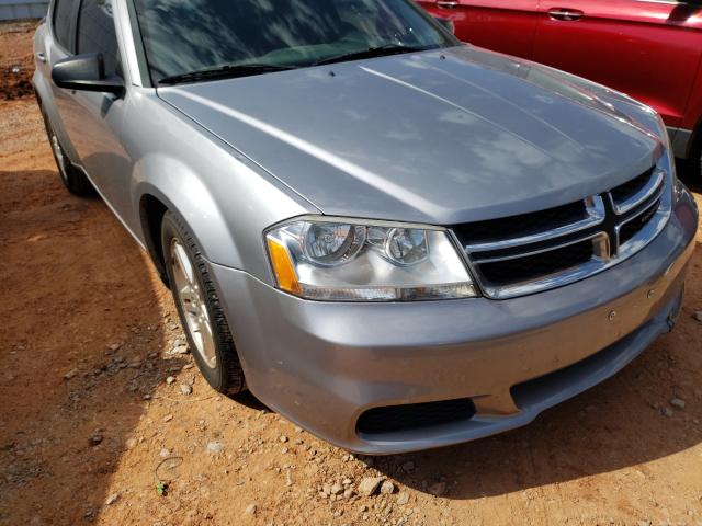 Dodge Avenger se (2013)