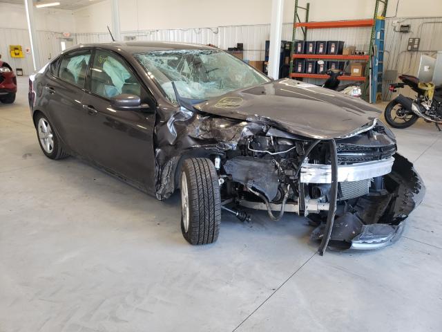 Dodge Dart sxt (2015)