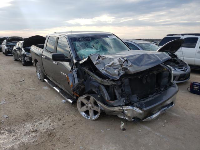 Dodge Ram 1500 s (2012)
