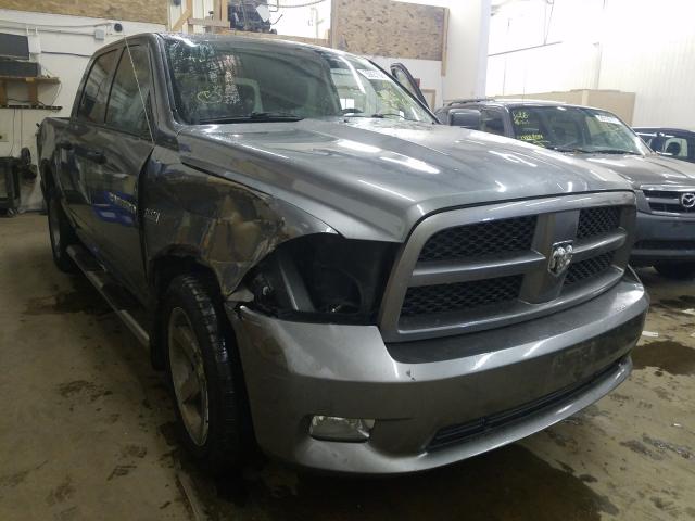 Dodge Ram 1500 s (2012)
