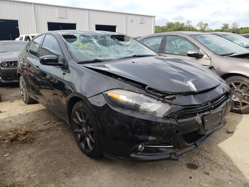 Dodge Dart sxt (2015)