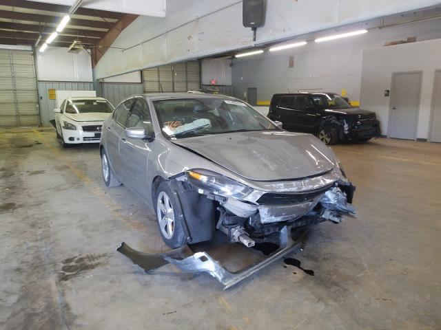 Dodge Dart sxt (2015)