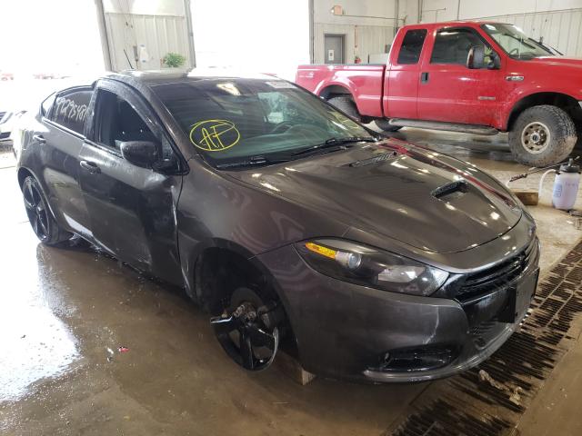 Dodge Dart sxt (2016)