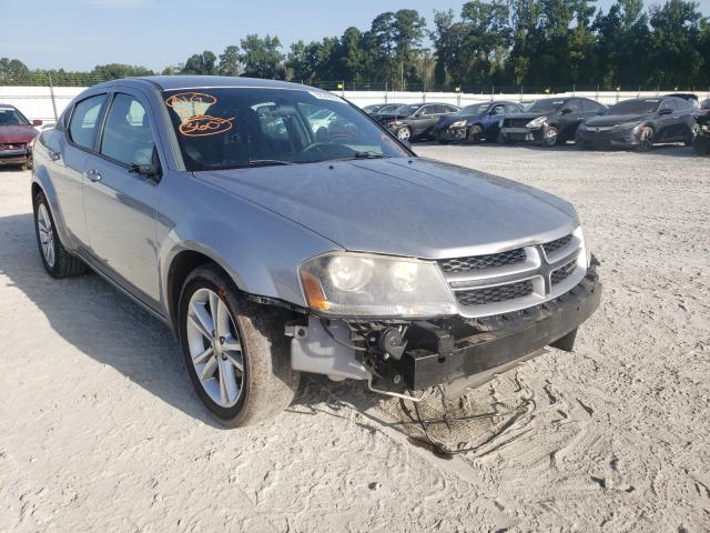 Dodge Avenger se (2014)