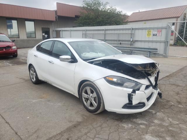 Dodge Dart sxt (2015)