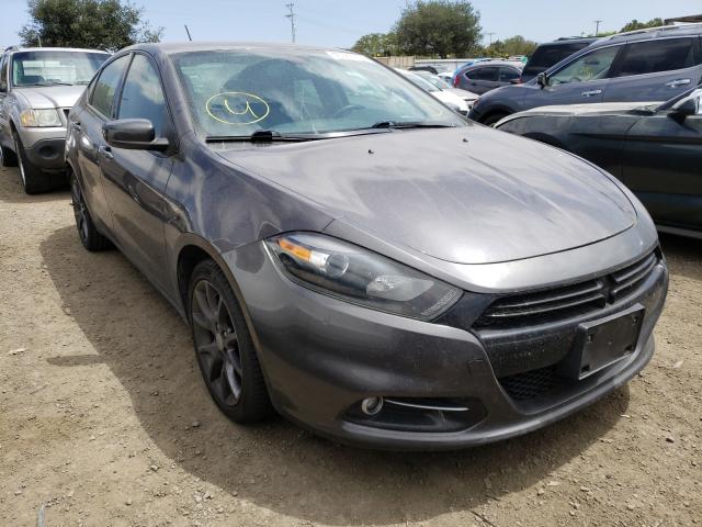 Dodge Dart sxt (2015)