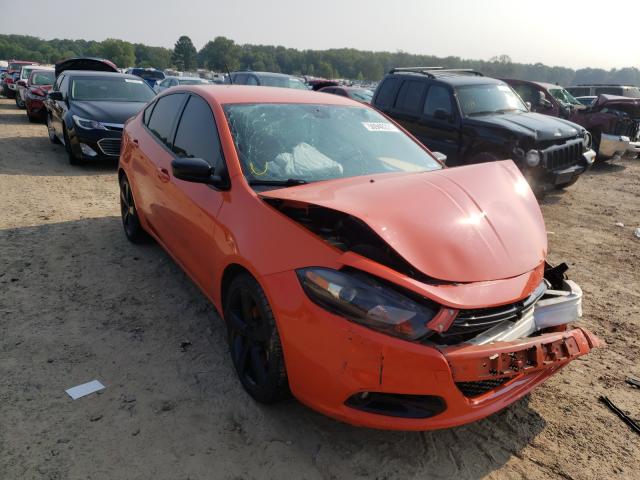 Dodge Dart sxt (2015)