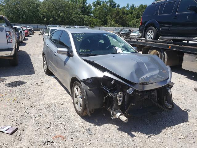 Dodge Dart sxt (2015)