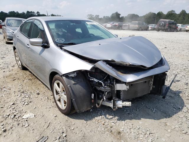 Dodge Dart sxt (2015)