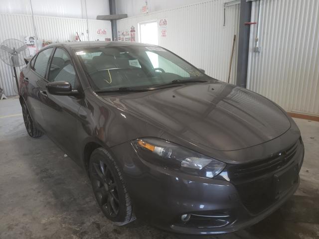 Dodge Dart sxt (2015)