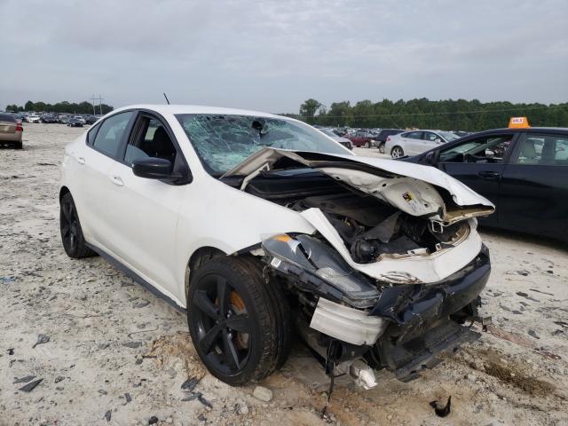 Dodge Dart sxt (2015)