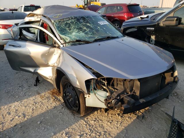 Dodge Avenger se (2013)
