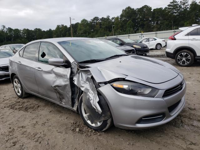 Dodge Dart sxt (2016)