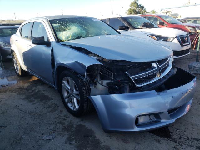 Dodge Avenger se (2013)