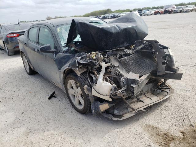 Dodge Avenger se (2013)