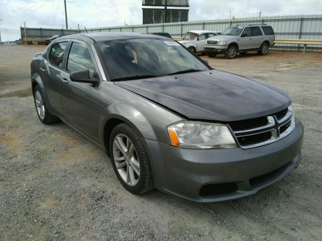 Dodge Avenger se (2013)