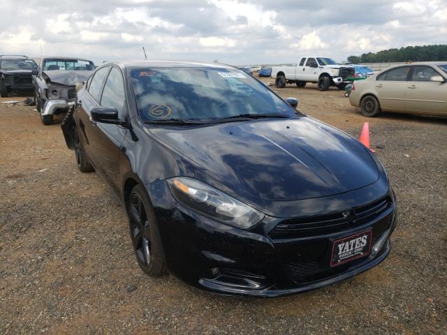 Dodge Dart sxt (2015)