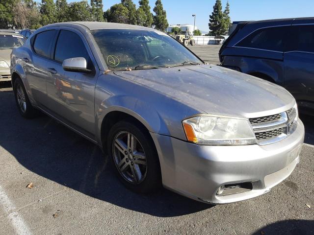 Dodge Avenger sx (2013)
